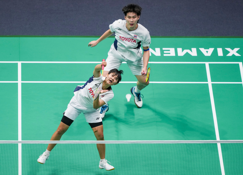 泰国羽毛球队完胜印度羽毛球队，陶菲克制霸全场