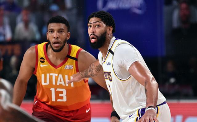 天津队横扫四川队,戈贝尔关键制胜 天津队横扫四川队,戈贝尔关键制胜