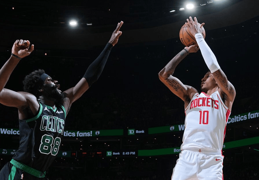 火箭完胜凯尔特人，浓眉哥状态火热