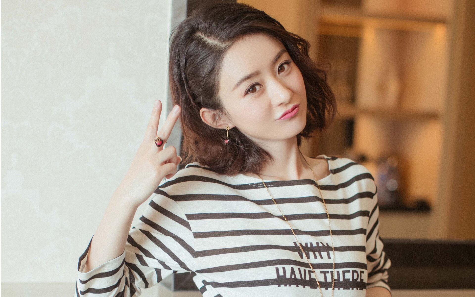 钢铁丛林中的孤勇者，石宇奇鏖战113分钟刷新羽球史诗纪录