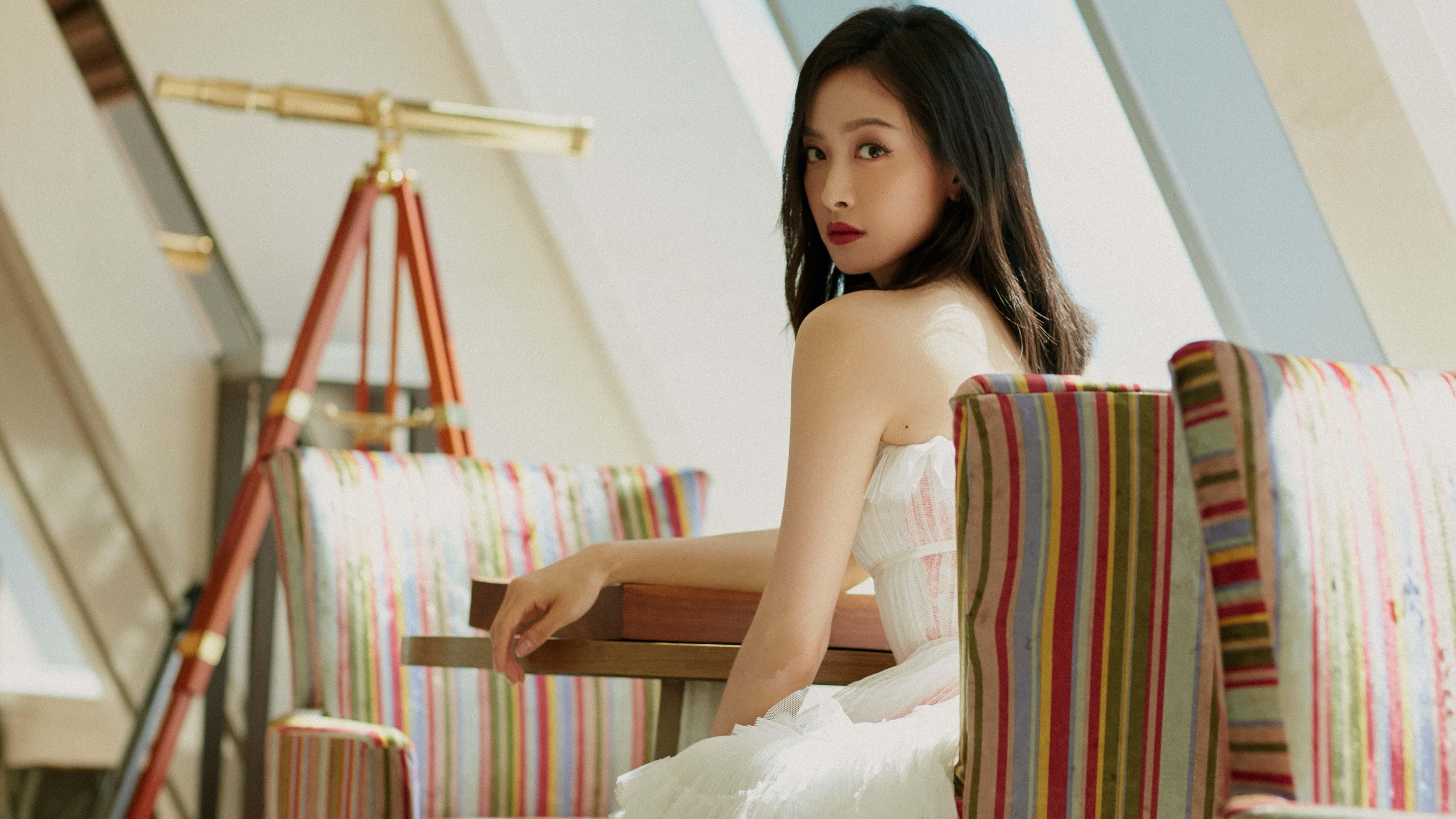 欧冠级巅峰对决再现！太阳强行终结雄鹿，NBA季后赛上演焦点战传奇