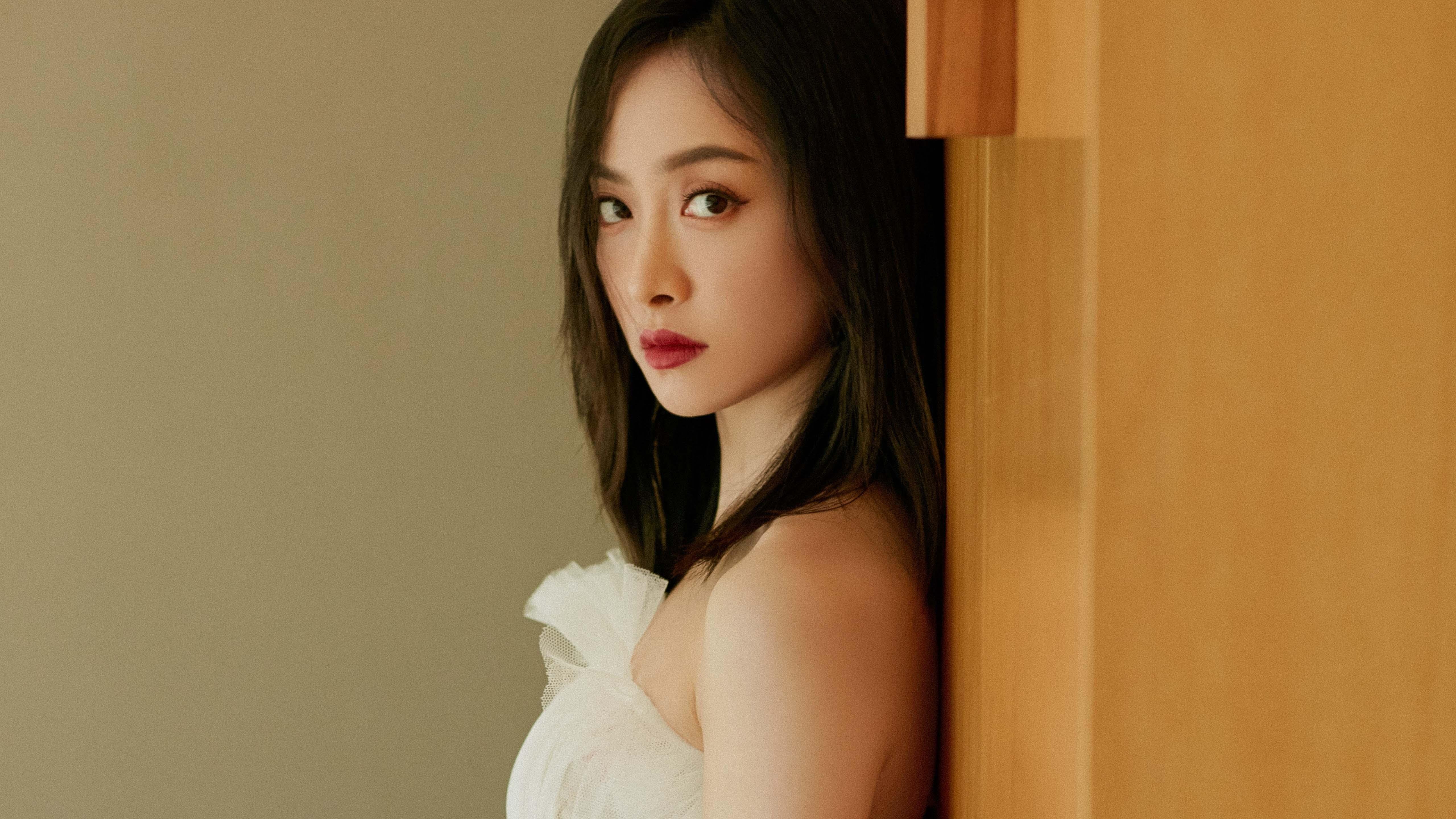 奥运烽火外的小城血战，当黄潜水艇撞上绿色狂潮