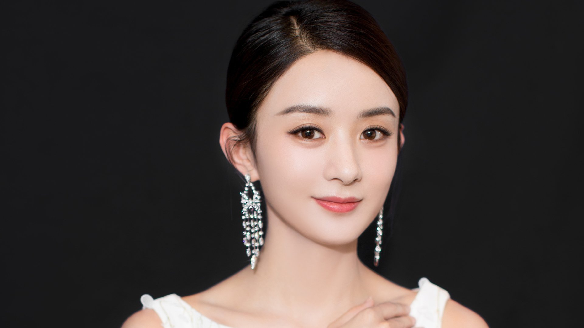 赤道线撕裂基辅寒夜,巴雷拉非典型进攻掀翻安哥拉铁幕