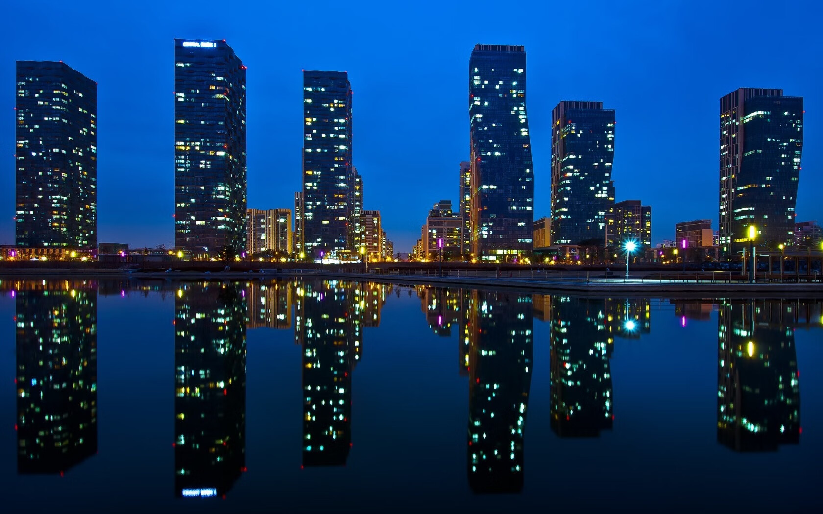 跨越太平洋的双重奏,浙江封锁与爱德华兹的接管时刻